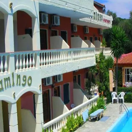 Ξενοδοχείο με διαμερίσματα Flamingo Corfu