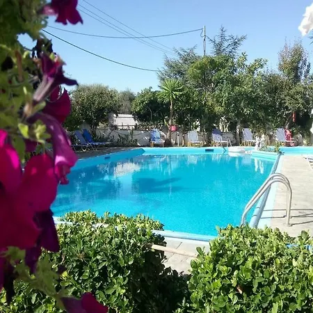 Апарт-отель Flamingo Corfu Мораитика